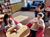 Školní rok 2025/2026 &raquo; Háčkování oveček 